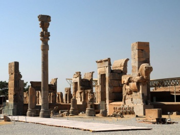 251 Persepolis