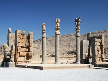 257 Persepolis