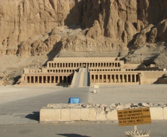 Deir el.Bahari Temple5