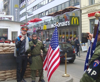 checkpoint charlie2