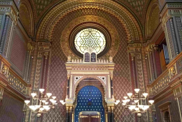 Spanische Synagogeinnen2