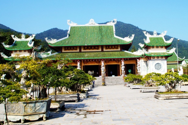 linh ung pagoda2